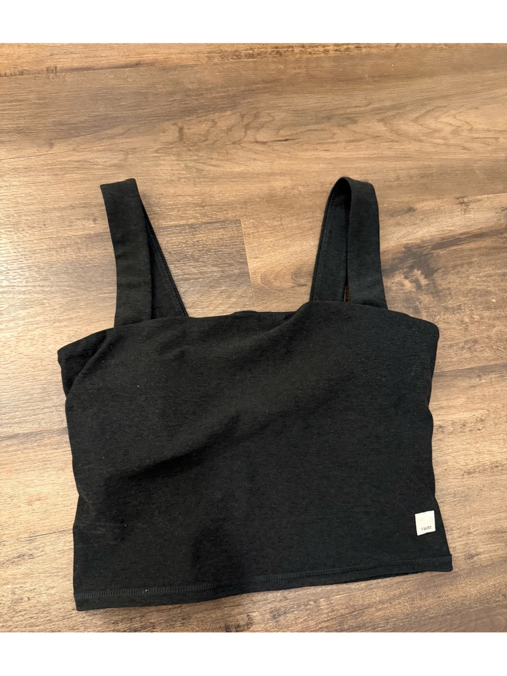 VUORI Black Sleeveless Crop Tank Top